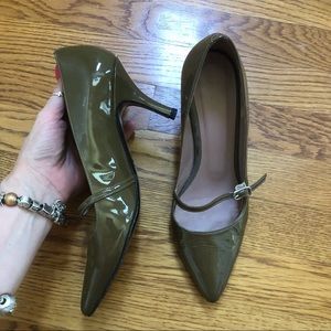 Boden olive patent leather pumps